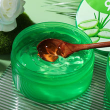 Load image into Gallery viewer, Aloe Vera Moisturizing Cream

