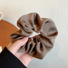 Load image into Gallery viewer, Hair Scrunchies
