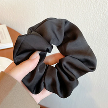 Load image into Gallery viewer, Hair Scrunchies
