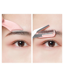 Load image into Gallery viewer, Eyebrow Scissors

